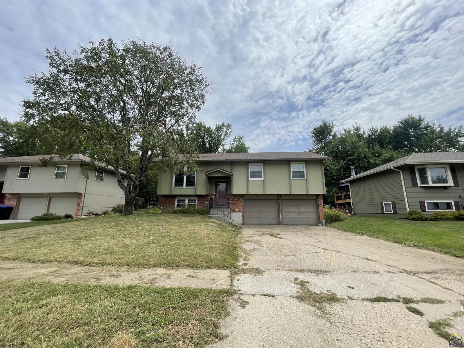 Property Photo:  4216 SE Virginia Ct  KS 66609 