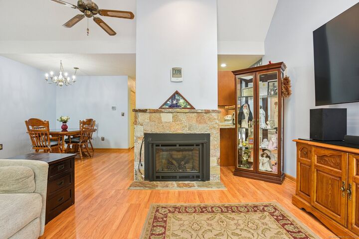 Property Photo: 372 Lakeview Drive 372 CT 06489