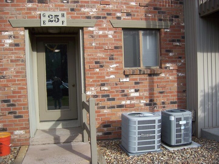 Property Photo: 25 Amato Drive Apt H CT 06074