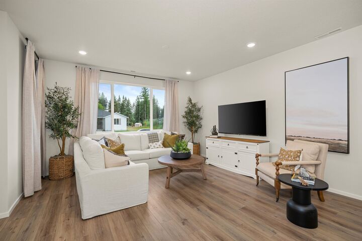 Property Photo:  24861 E Spotted Owl Ln  WA 99019 