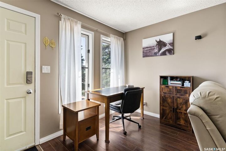 Property Photo:  7323 Dalgliesh Drive  SK S4X 2B8 