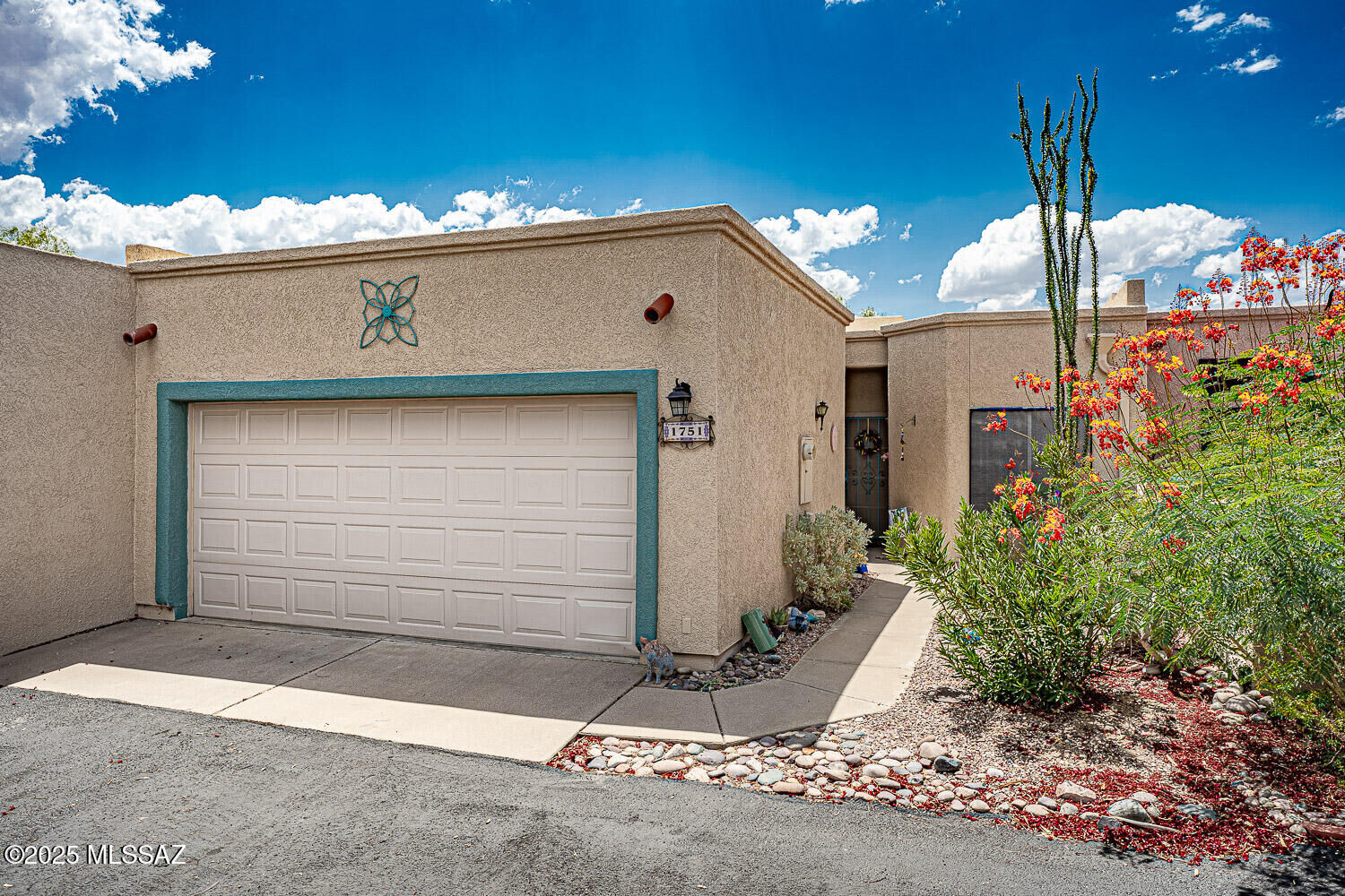 Property Photo: 1751 N Rio Yaqui AZ 85614