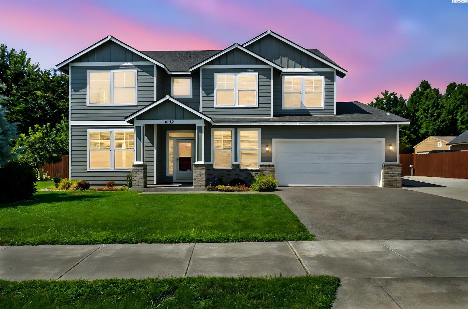 Property Photo: 4012 Road 106 WA 99301