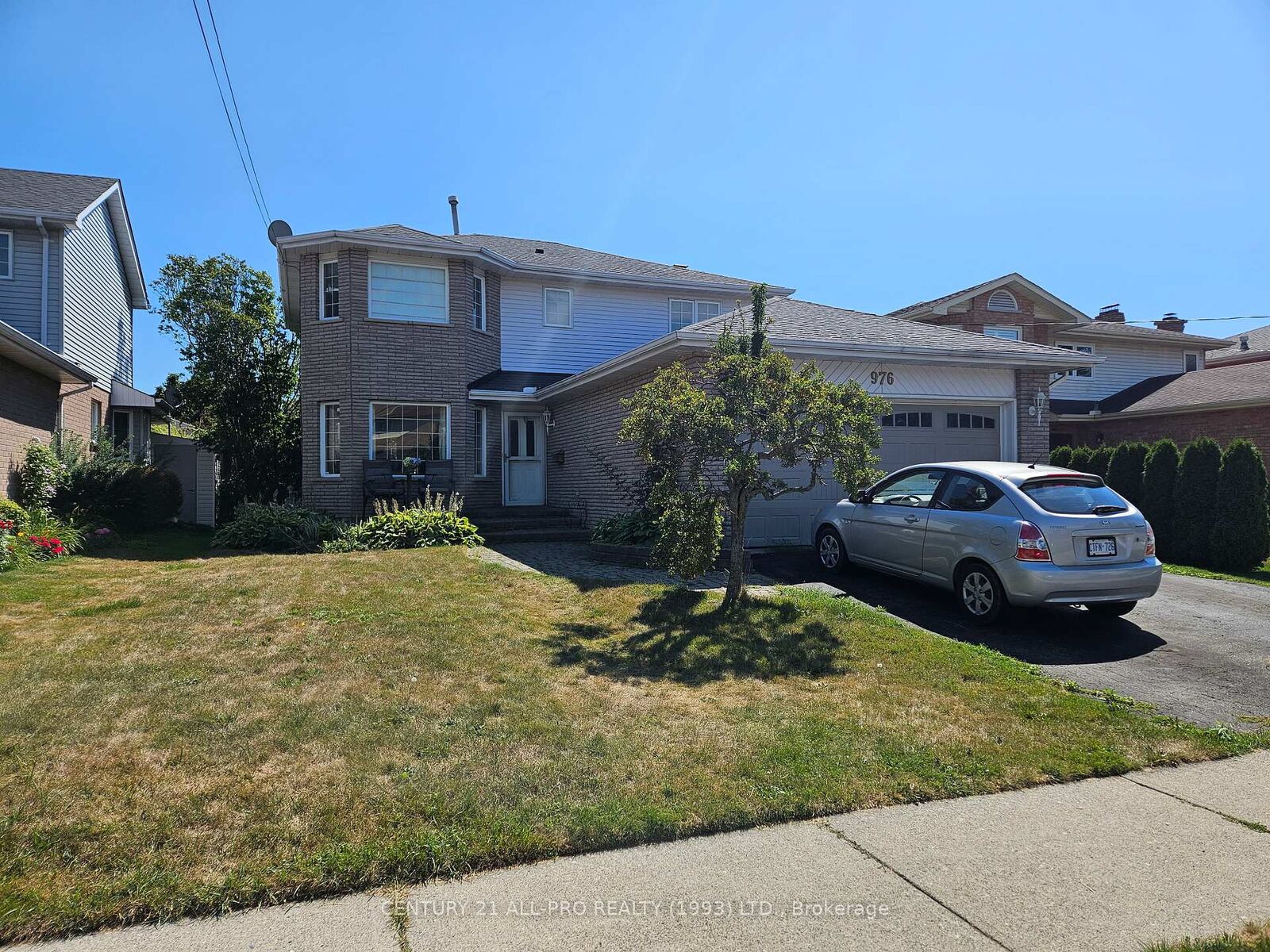 Photo de la propriété: 976 Glenhare Street ON K9A 5G4
