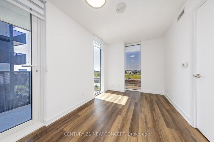 Property Photo:  38 Monte Kwinter Court 510  ON M3H 0E2 