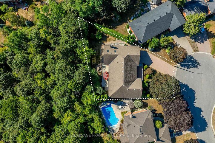 Property Photo: 1162 Summit Drive ON K9J 8A7