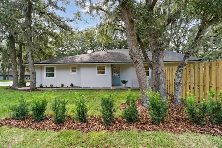 427 14th  Unit A Street  Fernandina Beach FL 32034 photo
