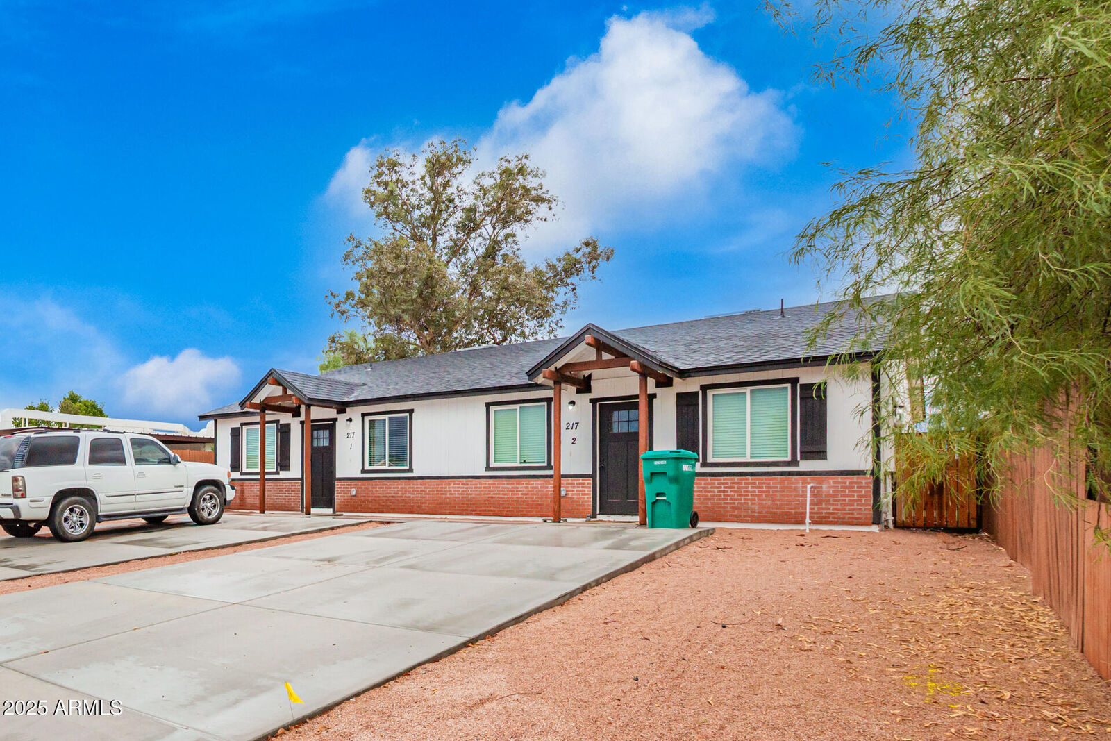 Property Photo:  217 N 88th Place  AZ 85207 