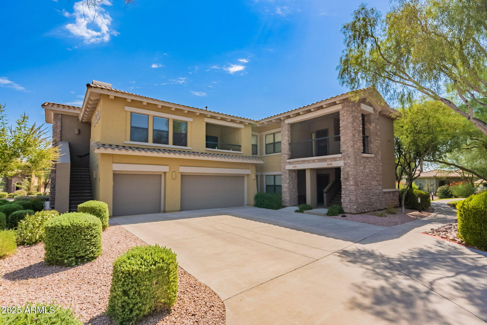 Property Photo: 21320 N 56th Street 1146 AZ 85054