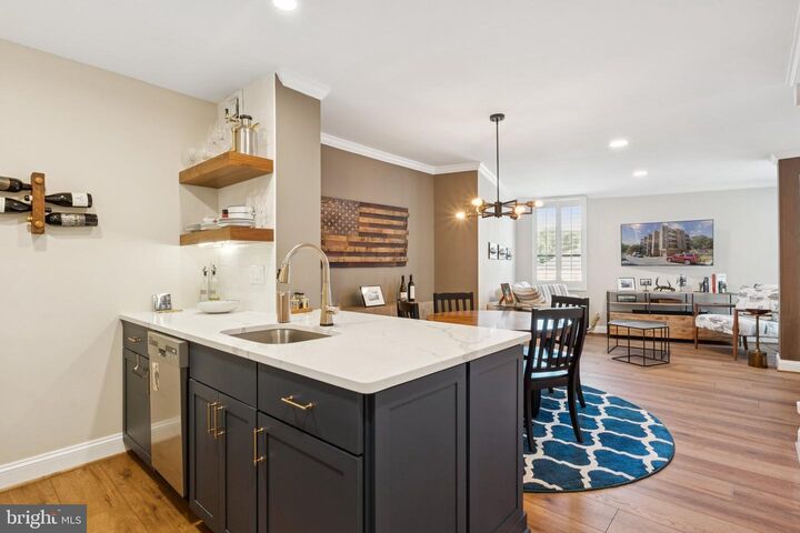 316 Burnside Street 406  Annapolis MD 21403 photo