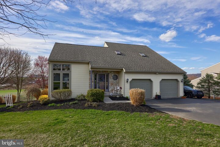 Property Photo: 65 S Reamstown Road PA 17578