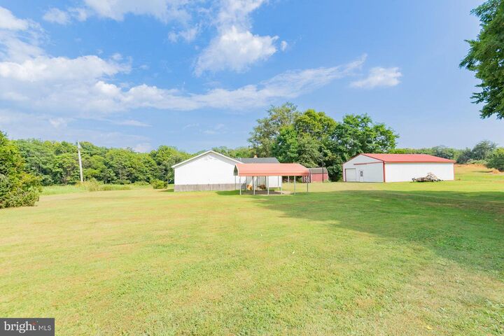 Property Photo:  828 Shepherdstown Pike  WV 25425 