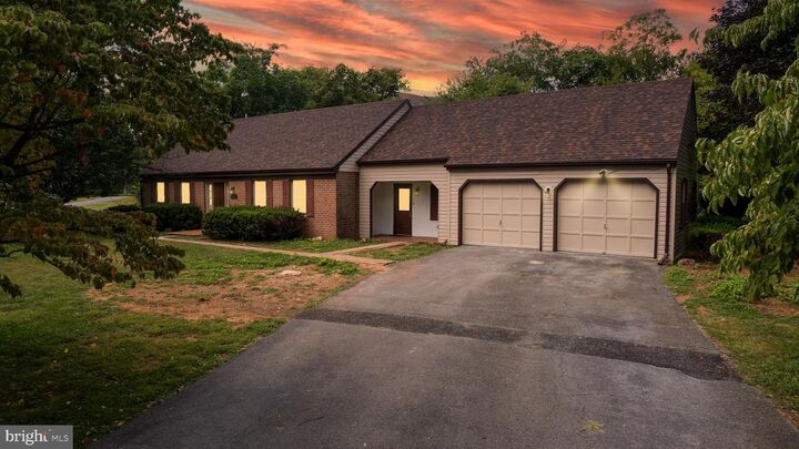 Property Photo:  1129 Lost Road  WV 25403 