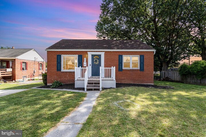 6311 Huntingdon Street  Harrisburg PA 17111 photo