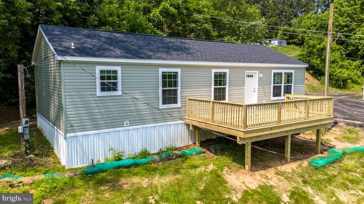 465 Royal Manor Road Lot 4  Easton PA 18042 photo