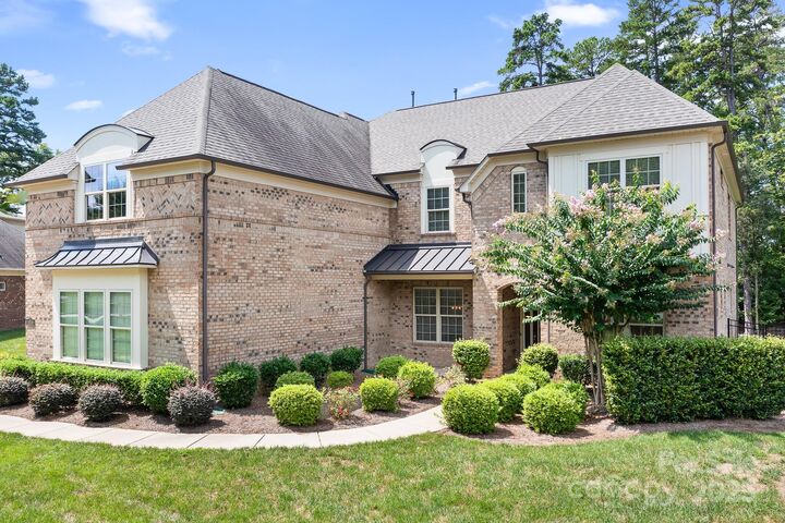Property Photo: 13030 Fen Court NC 28078