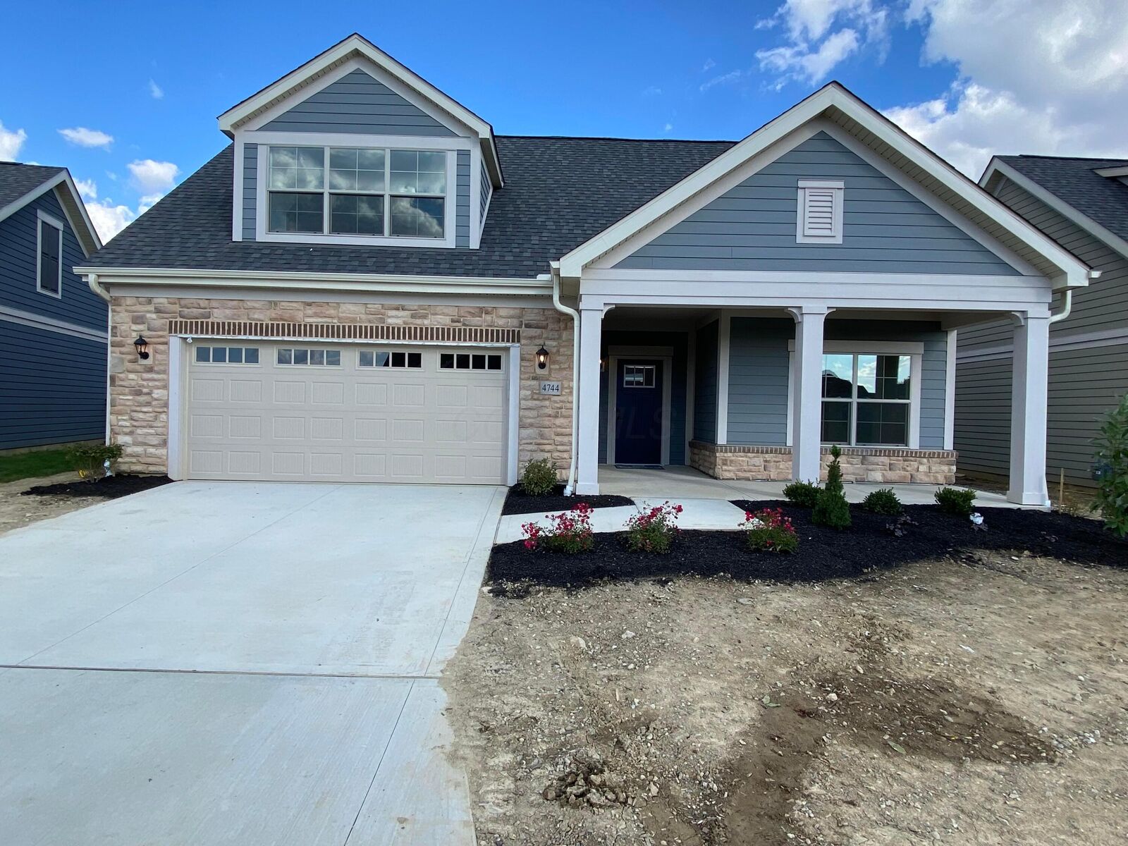 Property Photo:  4744 Champion Lane  OH 43026 