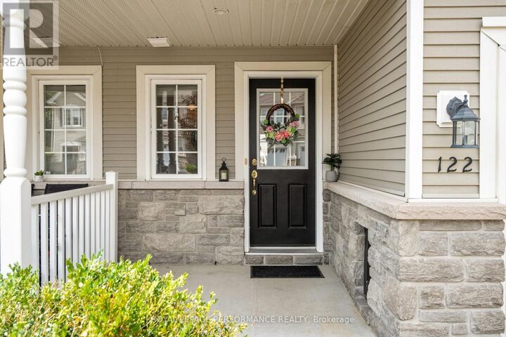 Property Photo: 122 Osnabrook Private ON K2J 0G8