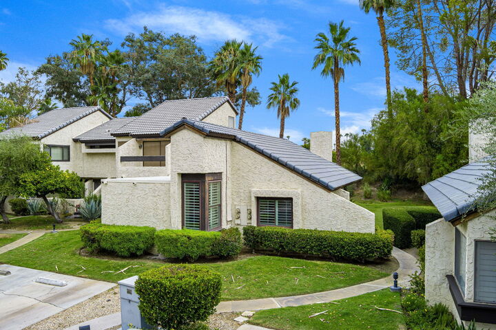 Property Photo: 47 Portola Drive CA 92264