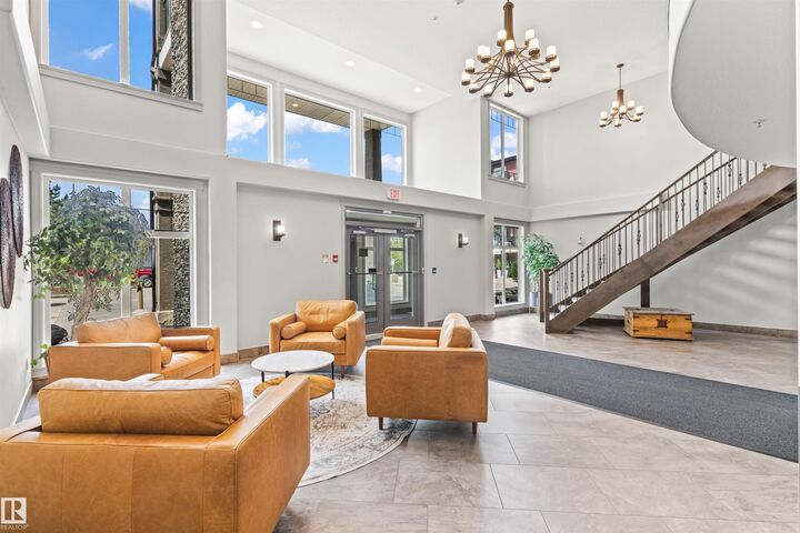 Property Photo: 12408 15 Avenue SW 112 AB T6W 1X3