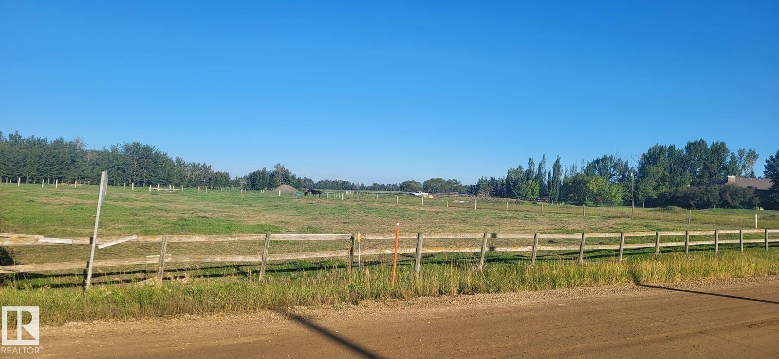 Property Photo:  55202 RR 230  AB T8L 2N9 