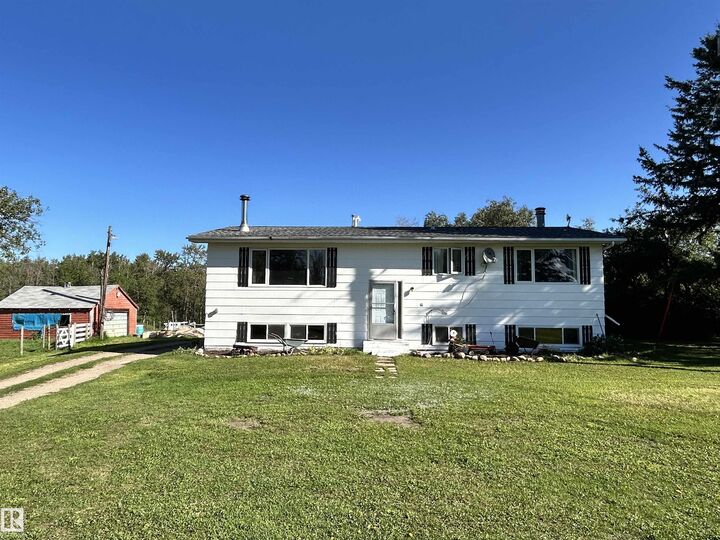 Property Photo: 19506 Twp Rd 504 AB T0B 4J2