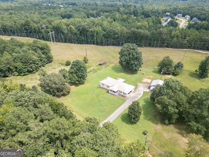 Property Photo: 243 Malcom Road GA 30014