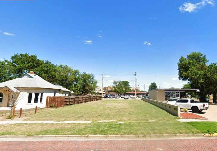 Property Photo: 604 N 7th Street KS 67846