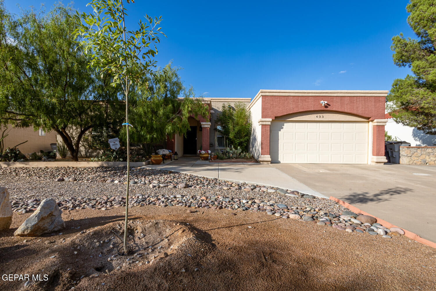 Property Photo: 633 Rosinante Road TX 79922