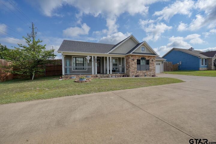 Property Photo: 452 Wildcat Drive TX 75792