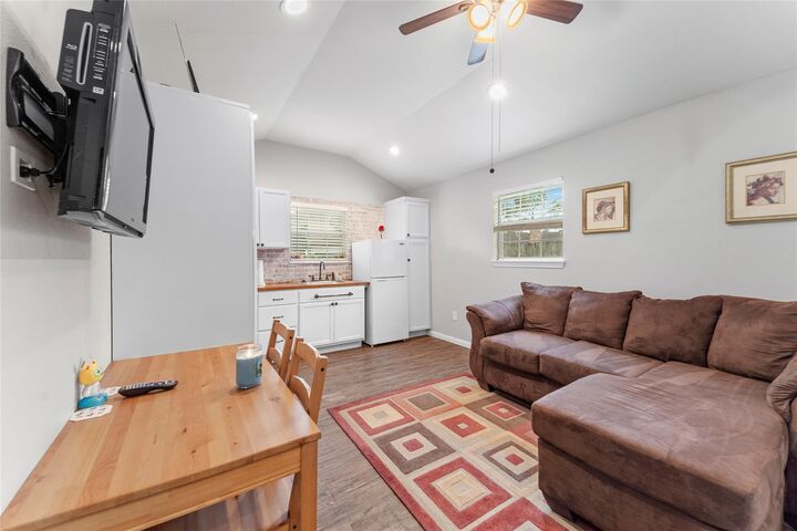 Property Photo: 6951 Leandra Drive TX 77083