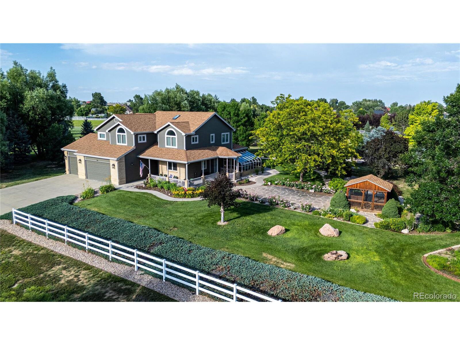 Property Photo: 920 Palomino Way CO 80550