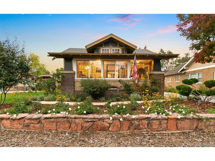 Property Photo: 919 W 4th St CO 80537
