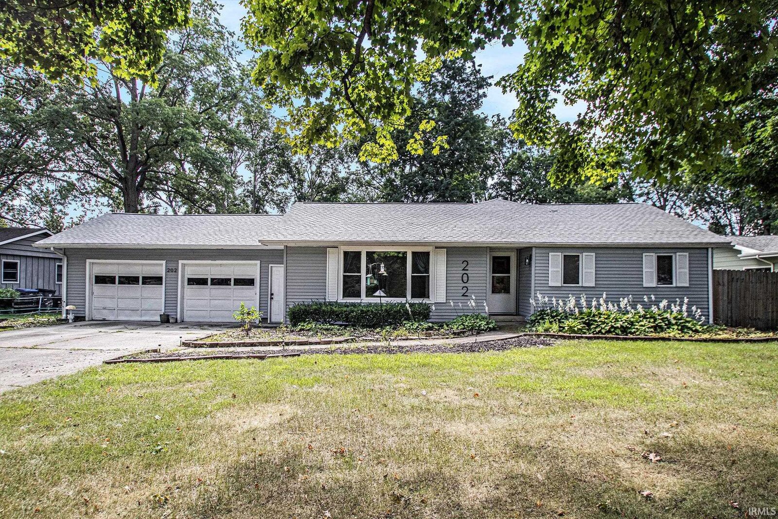 Property Photo:  202 Carter Road  IN 46526-5204 