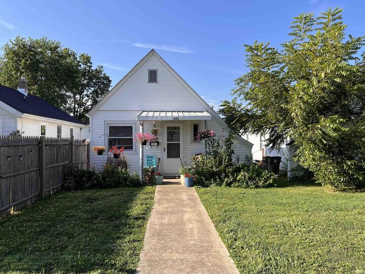 825 W 1st Street  Bloomington IN 47403 photo