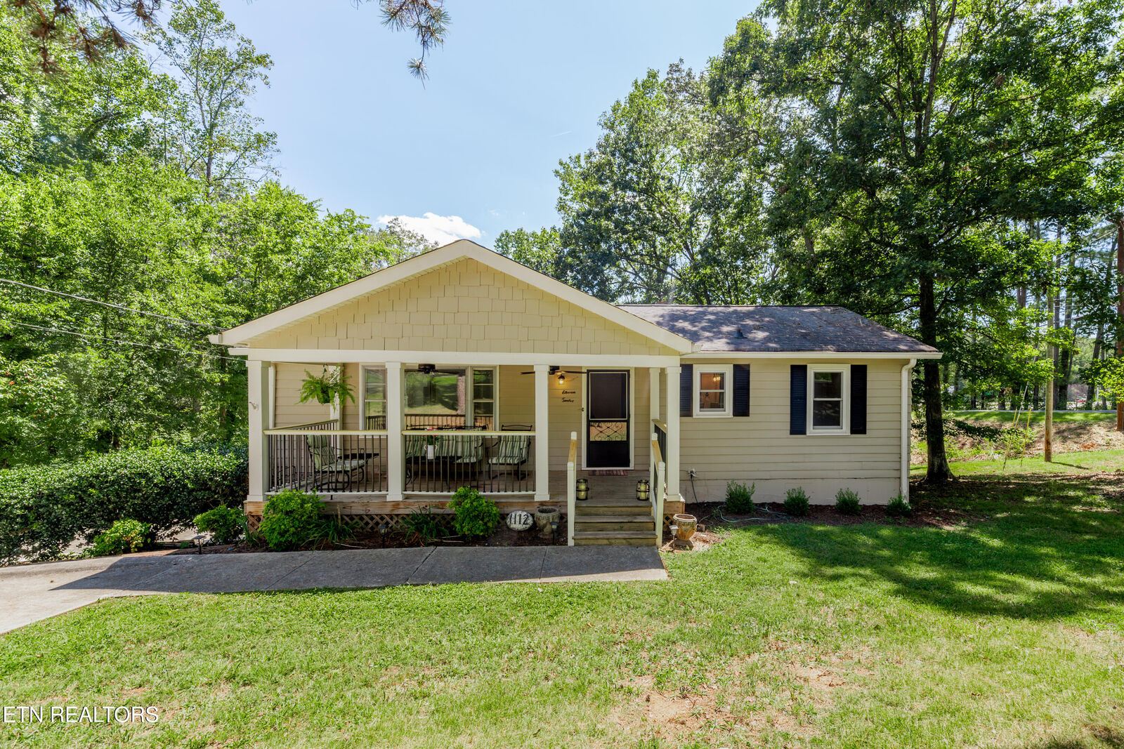 Property Photo: 1112 Dogwood Drive TN 37763