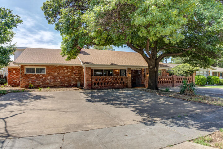 Property Photo: 3803 27th Street TX 79410