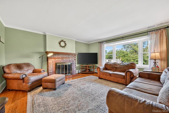 Property Photo:  12 McBride Place  NY 10924 
