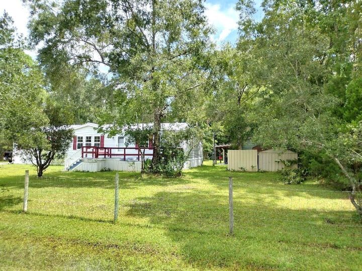Property Photo:  1537 Bayberry Street  FL 32110 