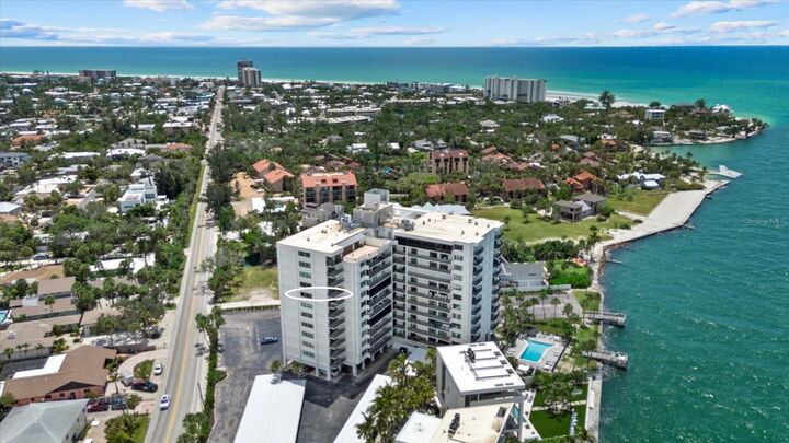 Property Photo:  4822 Ocean Boulevard 8C  FL 34242 