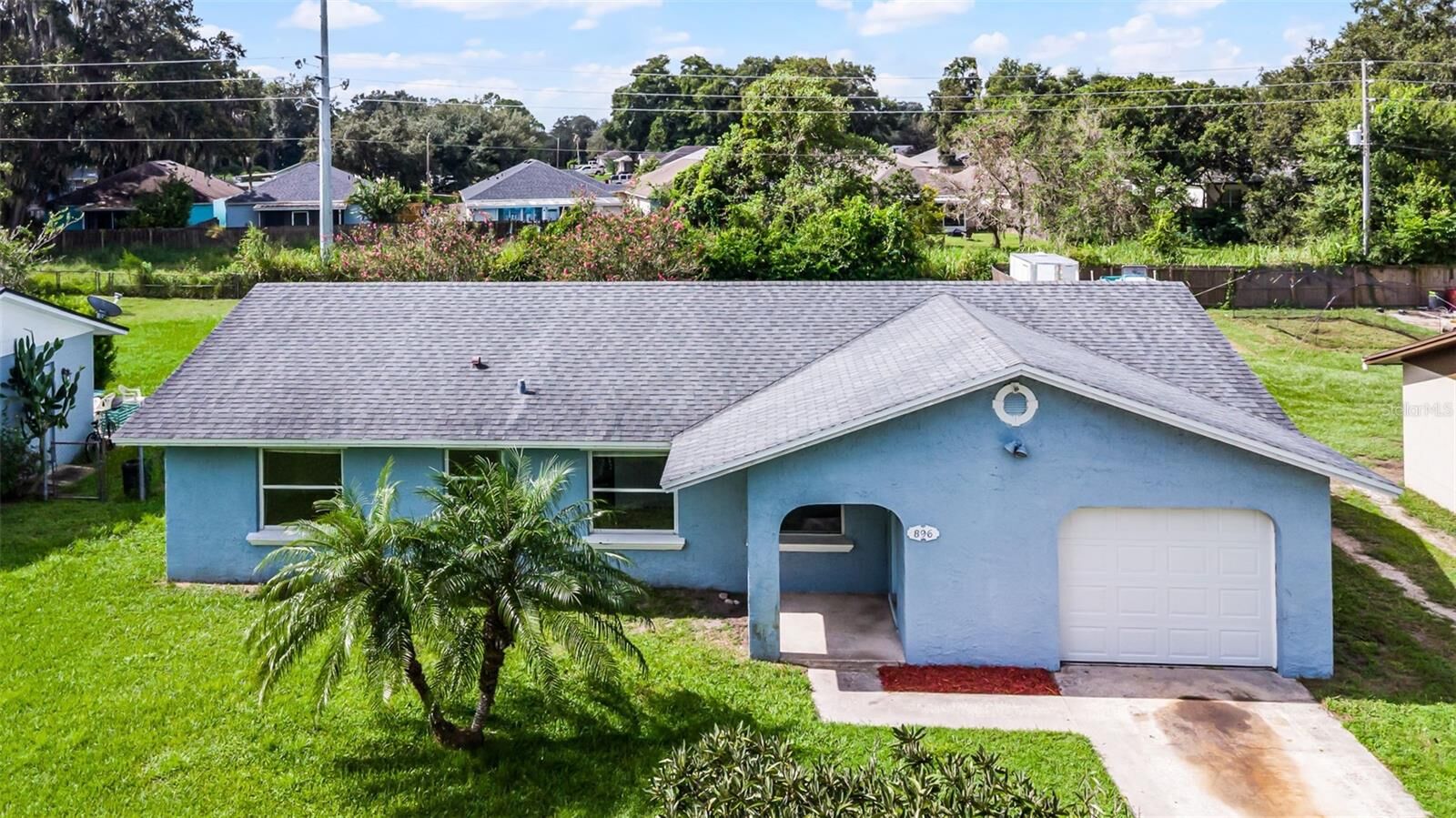 Property Photo:  896 Field Street  FL 32765 