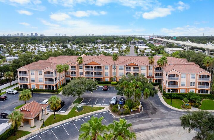Property Photo: 5000 Culbreath Key Way 1-118 FL 33611