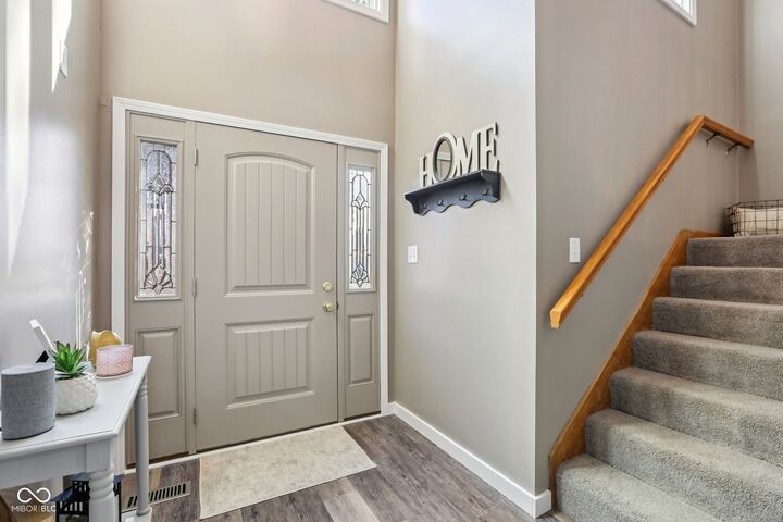 Property Photo:  1440 Aaron Drive W  IN 46176 