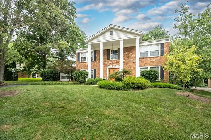 Property Photo: 76 Glen Cove Drive MO 63017