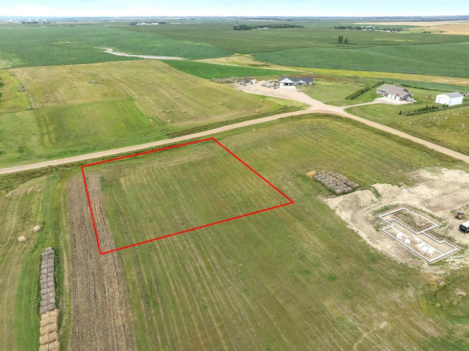 Property Photo: 700 NE 83rd St. ND 68703