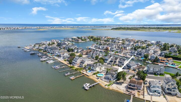 Property Photo:  782 North Drive  NJ 08724 