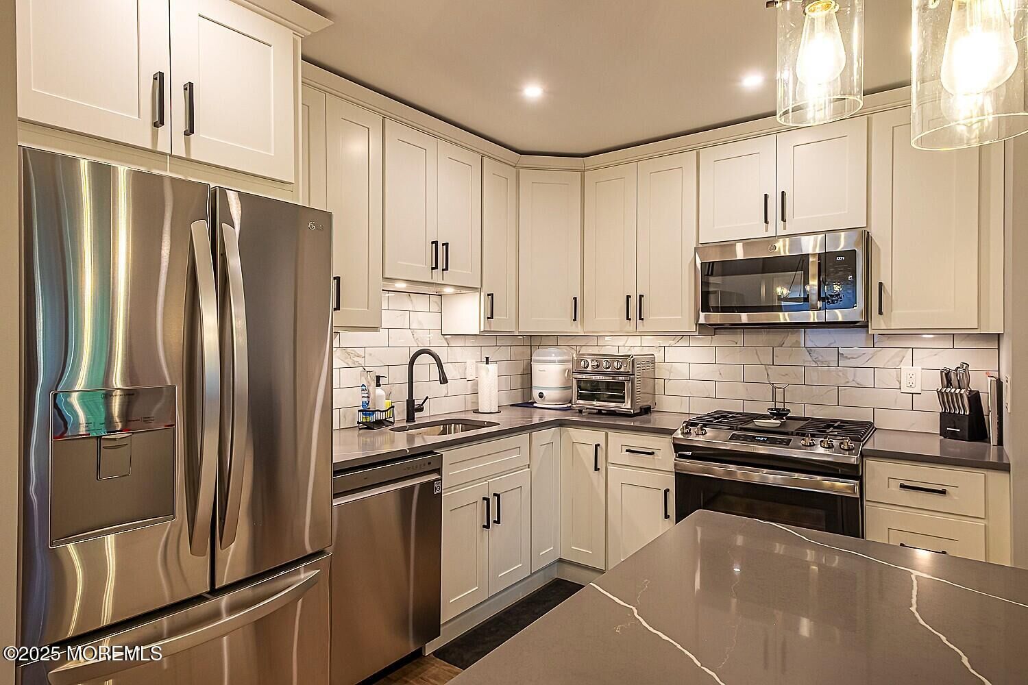 Property Photo:  73 Verbena Court  NJ 08527 