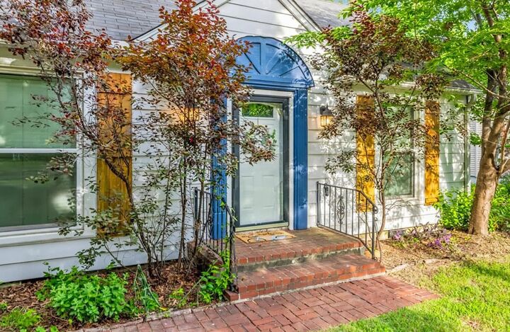 Property Photo: 18 N Reese St TN 38111