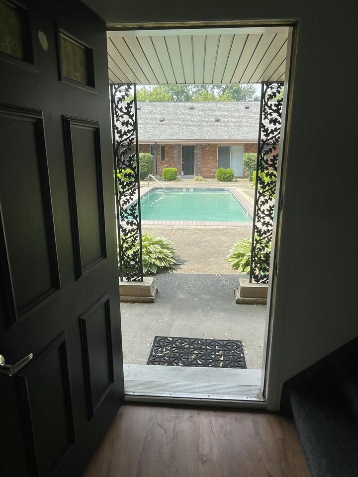 Property Photo: 620 E Lincoln Avenue MI 48067