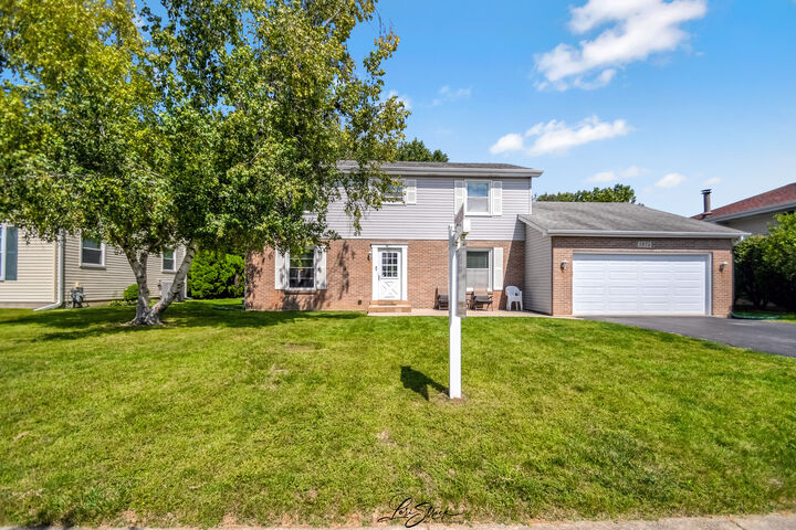Property Photo: 1874 Corregidor Street IL 60435
